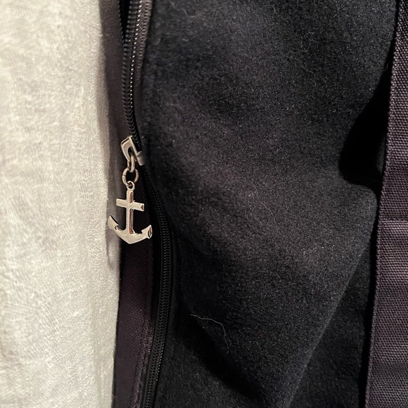 Saint James weekend tote bag. Cotton. Black. Zipper all around. Well made. - Picture 5 of 12